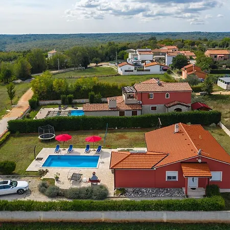 Kata Villa *