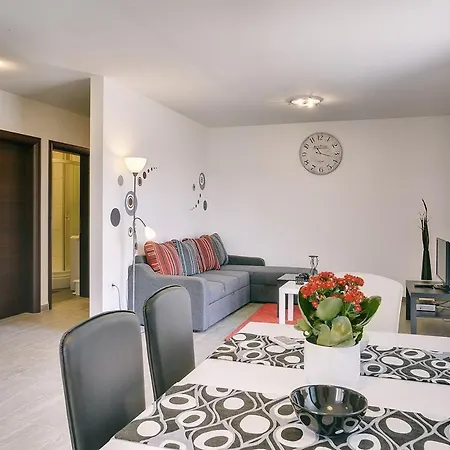 Kata Villa *