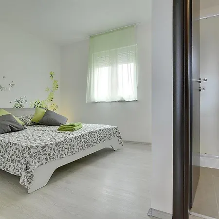 Holiday home Kata